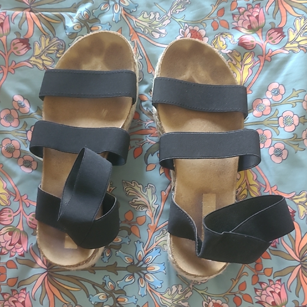 Women's Black Sandals